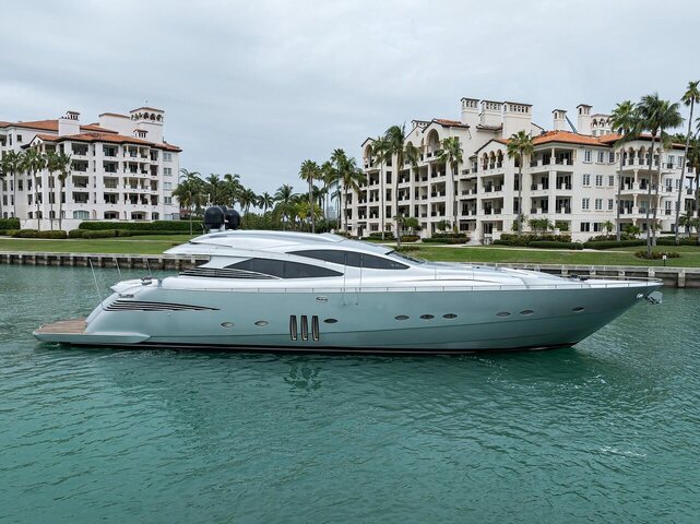 2009 Pershing 90' Express "Miura"