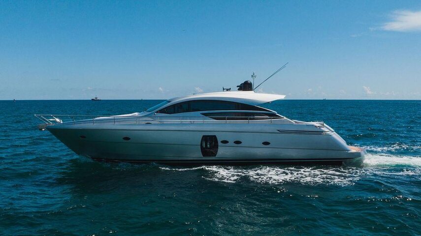 2011 Pershing 64 Motor Yacht
