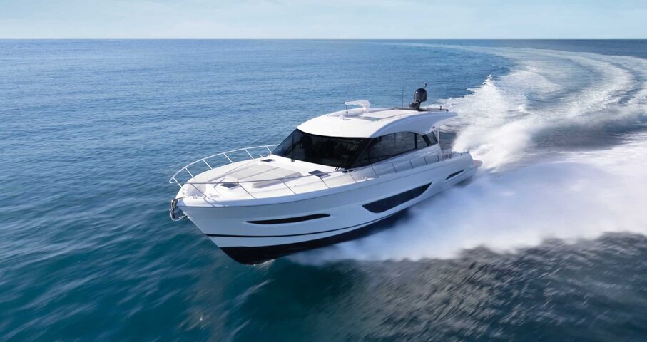 Maritimo S55 Black Edition