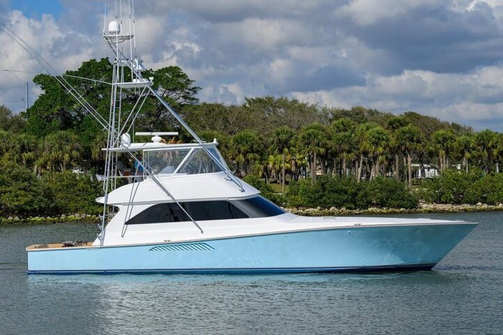 2001 Viking 61' Convertible "Reel King"