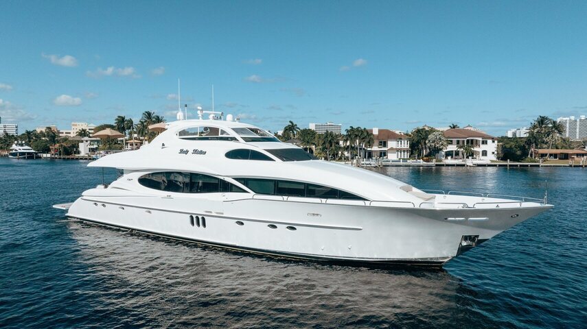 2004 Lazzara LY106 "LADY KRISTINA"
