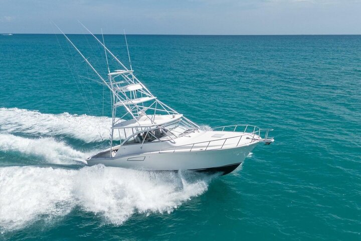 2020 Cabo 40' Express "Big Hit"