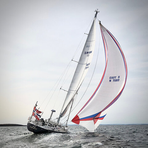 24004 - 1989 Swan 55