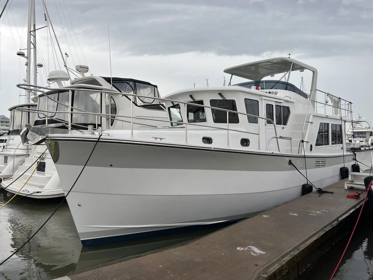 2025 Helmsman Trawlers 43E - Lying Orange Beach, AL photo 1