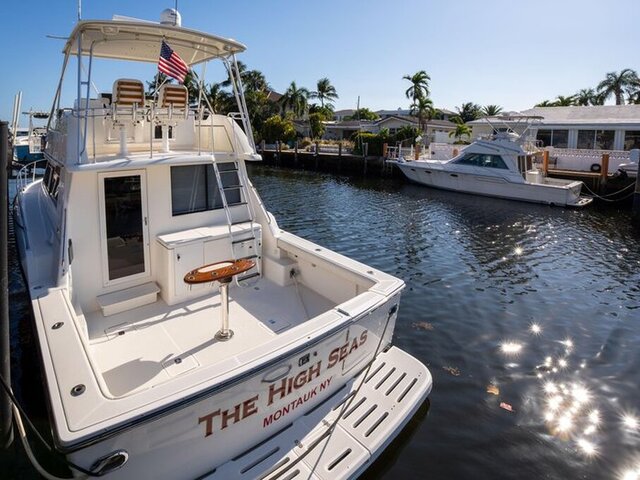 2000 Tiara Yachts 4300 Convertible "The High Seas"