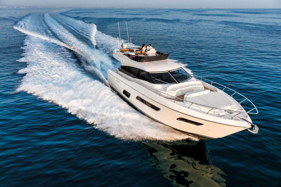 Ferretti 550 photo 1
