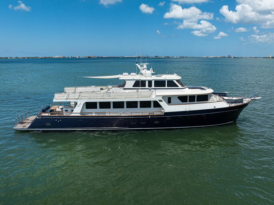 2011 Marlow 97' Explorer "Agave" photo 1