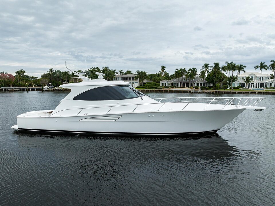 2024 Viking 54' Sport Coupe "Lykenew" photo 1