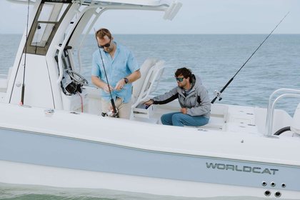 World Cat 235TE photo 17