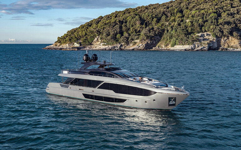 Riva 112' Dolcevita