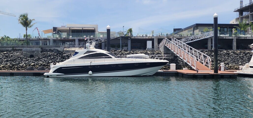 Lady Liliana/ 2007 Fairline Targa 52 GT
