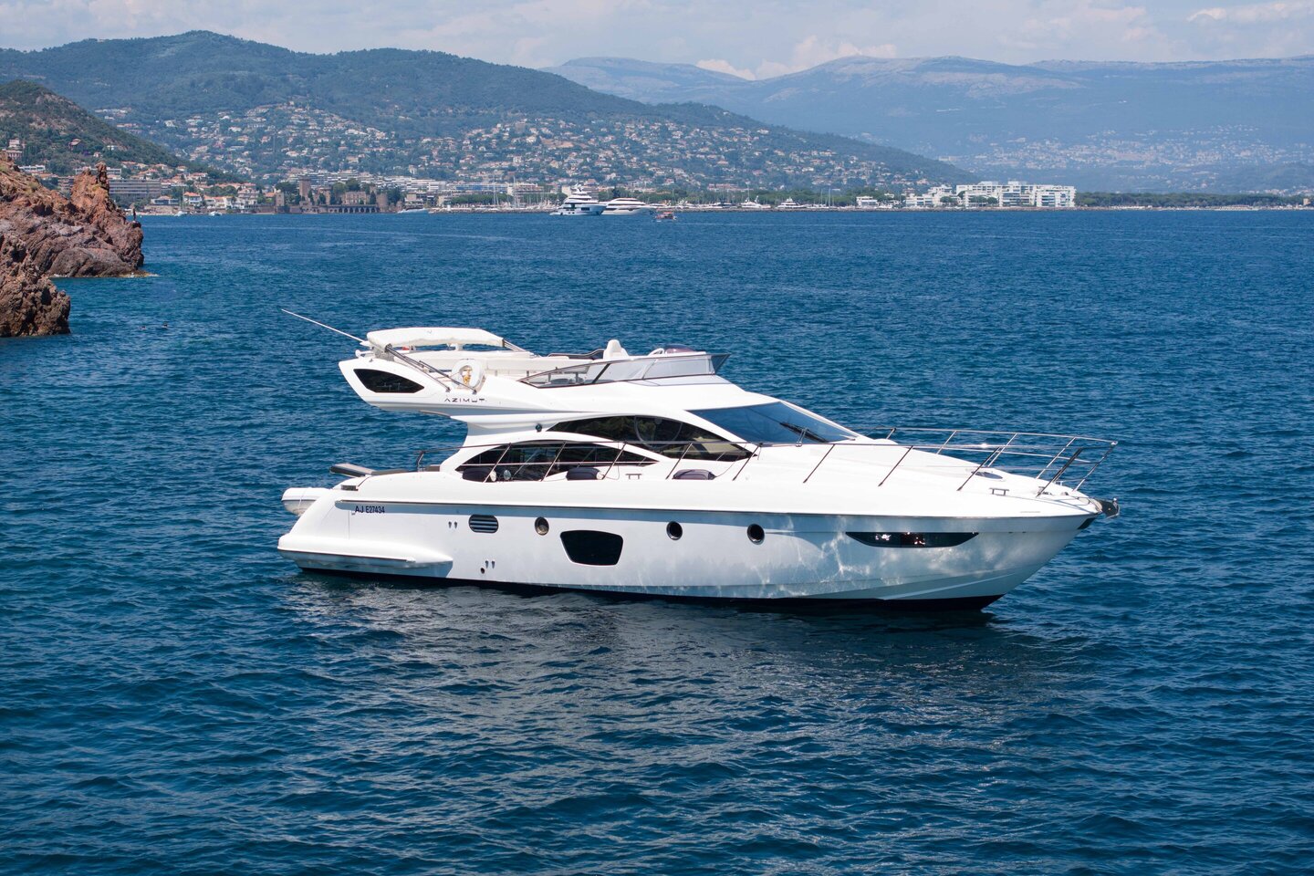 2010 Azimut 47 Fly photo 1