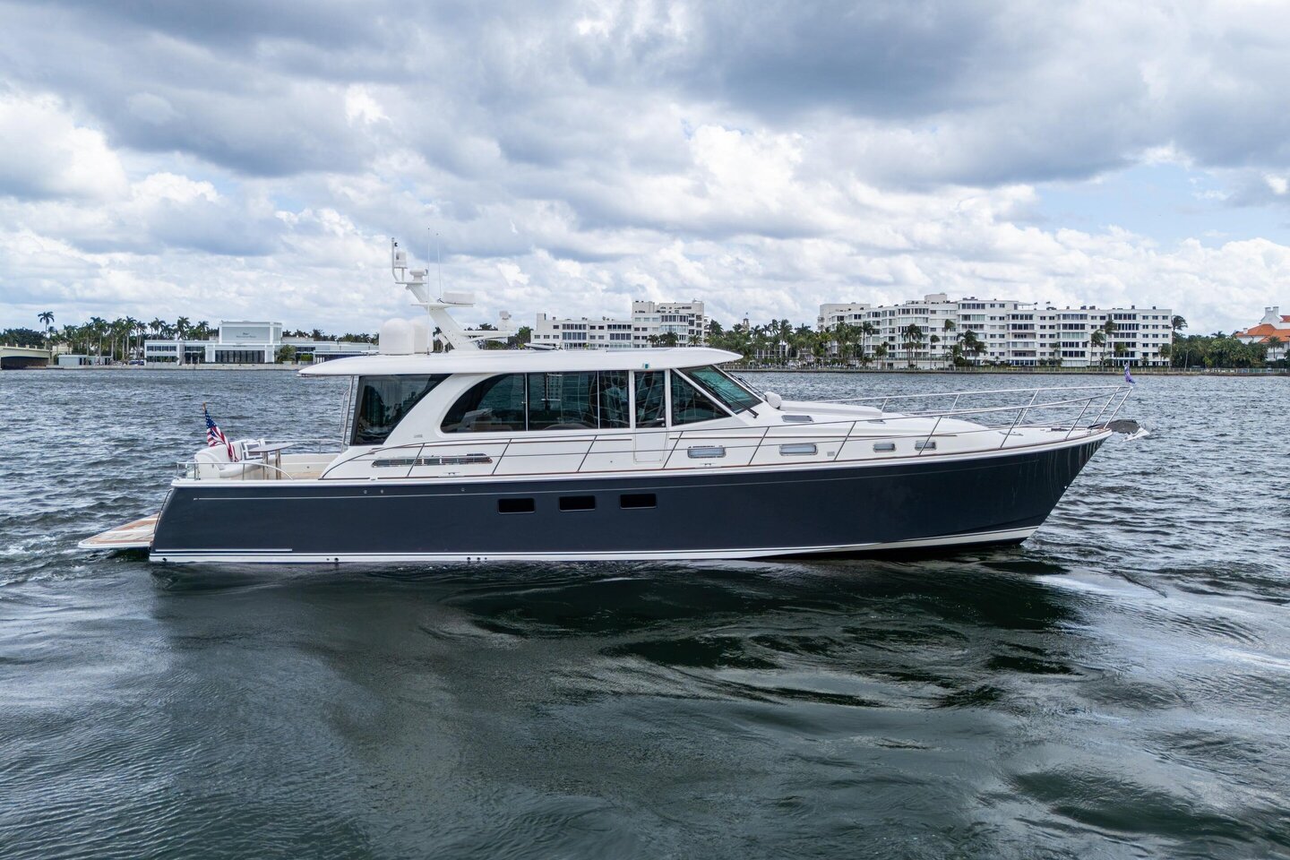 2022 Sabre 58' Salon photo 1