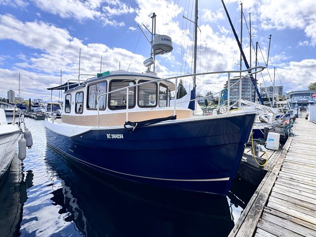 Ranger Tug 25