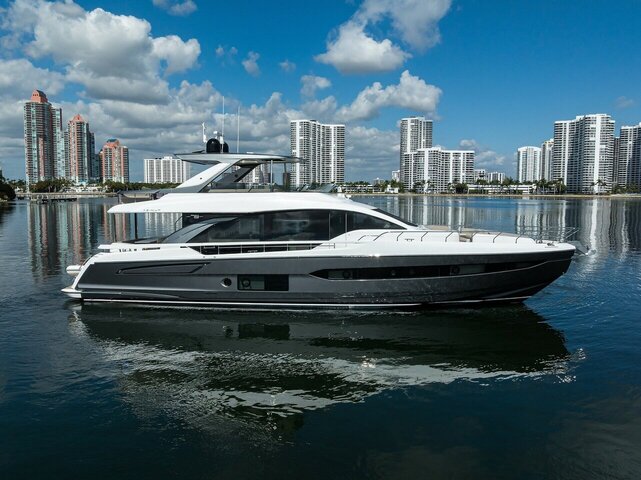 2024 Azimut 78' Fly - "No Name"
