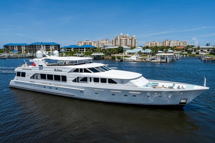 2000 Christensen 141' Raised Pilothouse "La Sirena"