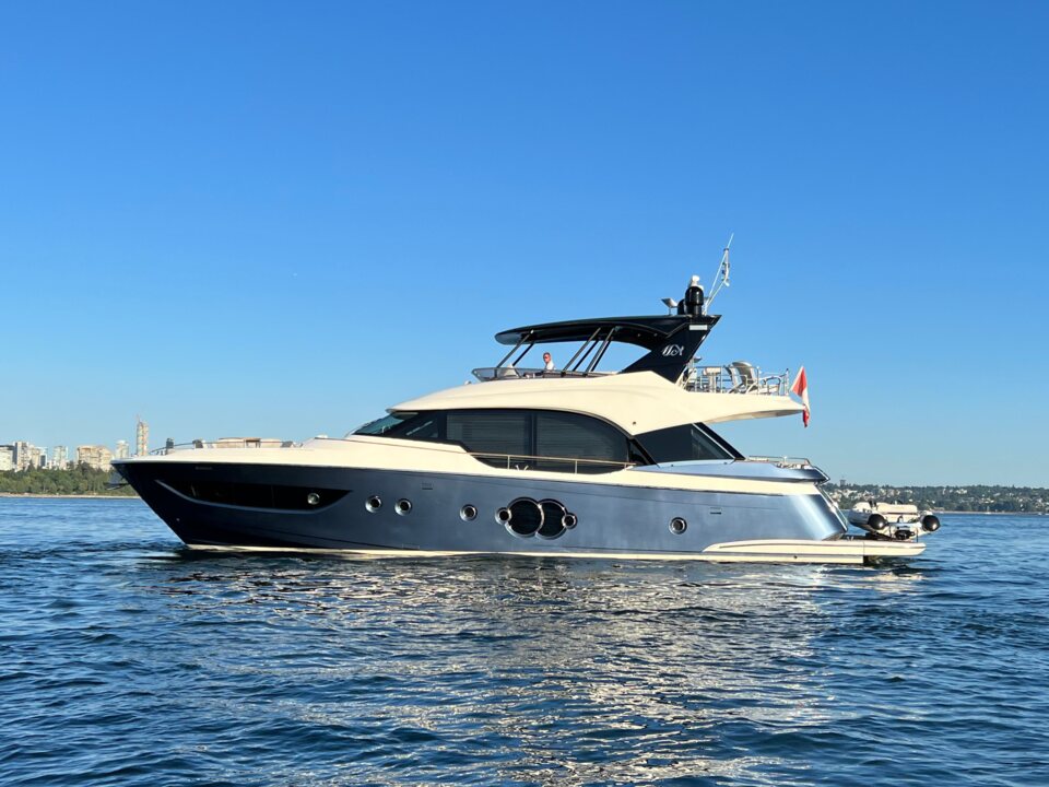 2020 Monte Carlo Yachts MCY 70 photo 1