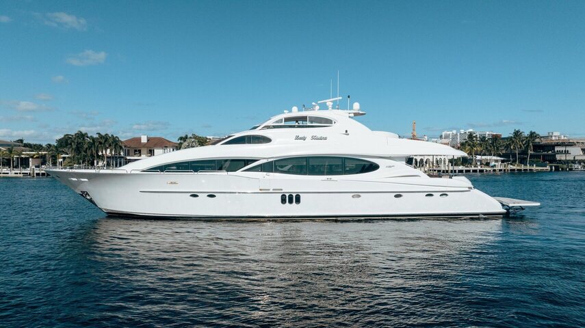 2004 Lazzara LY106 "Lady Kristina"
