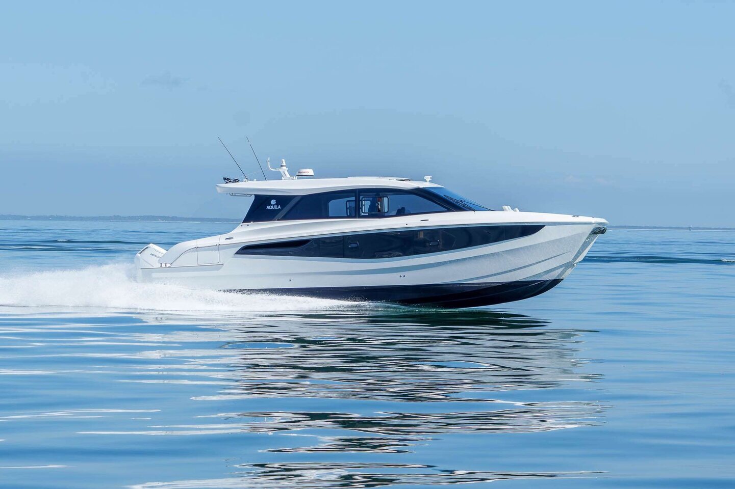 2025 Aquila 46 Coupe photo 1