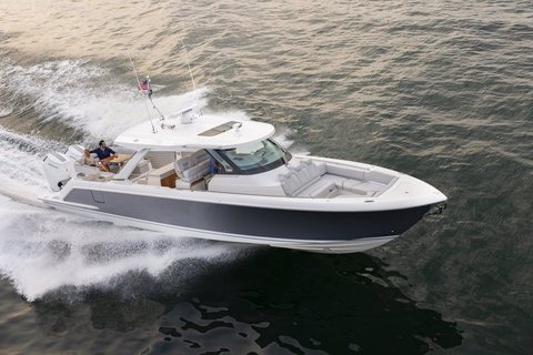 Tiara 43 LS