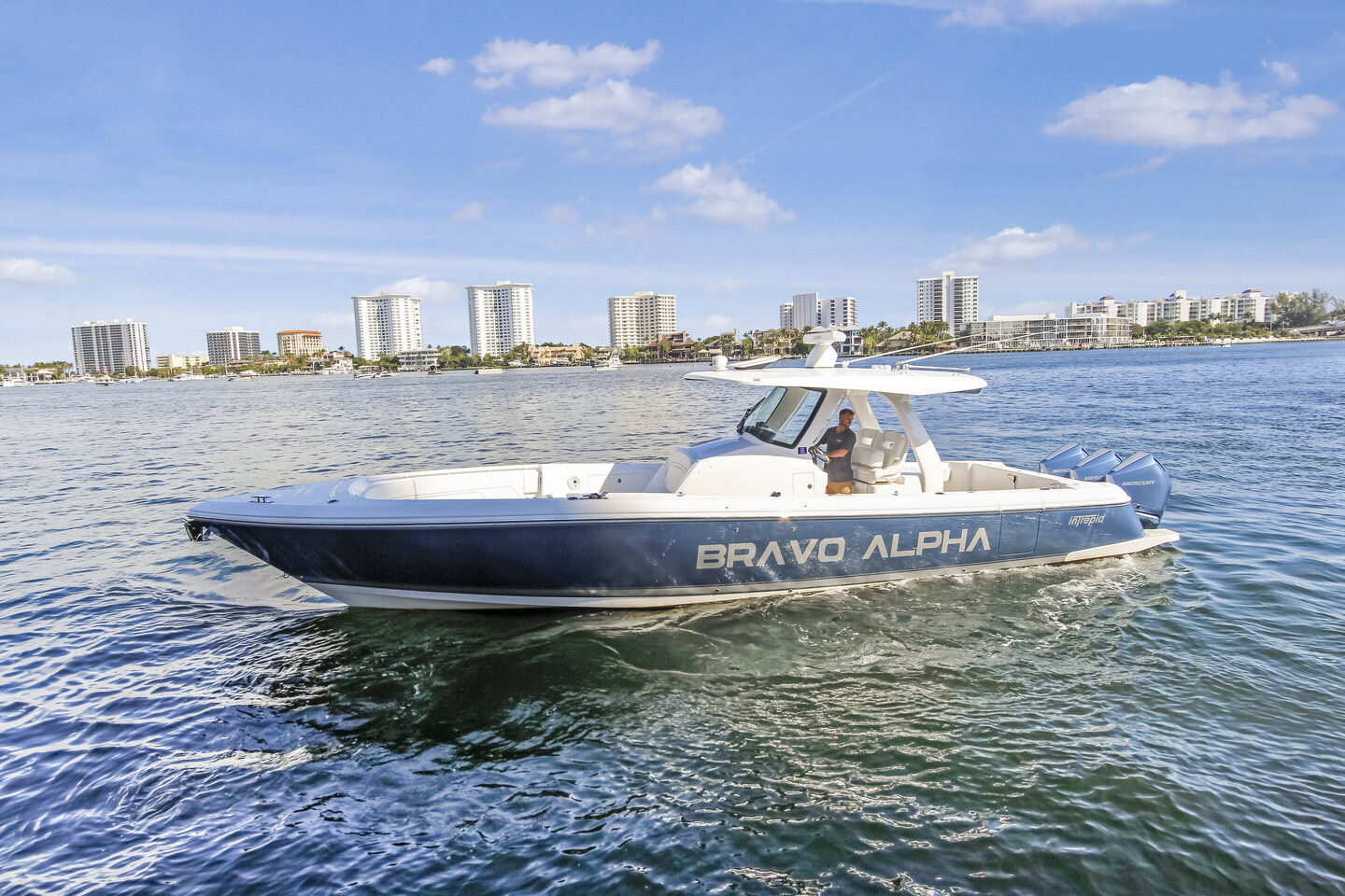 2022 Bravo Alpha photo 1