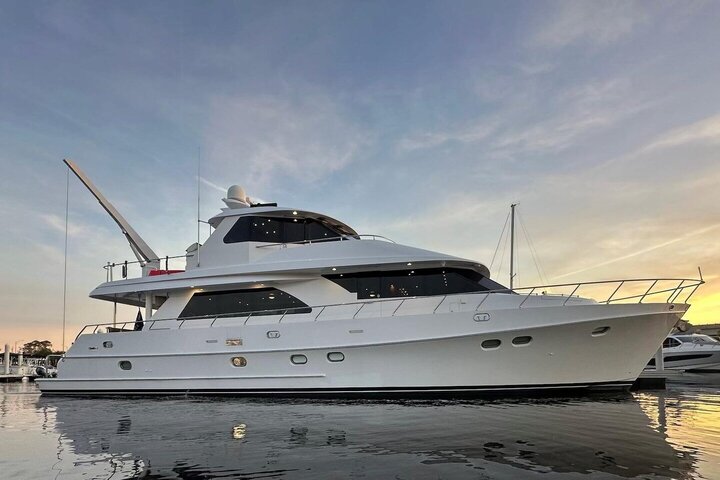 2005 Ocean Alexander 78' Pilothouse - "Somewhere In Time"