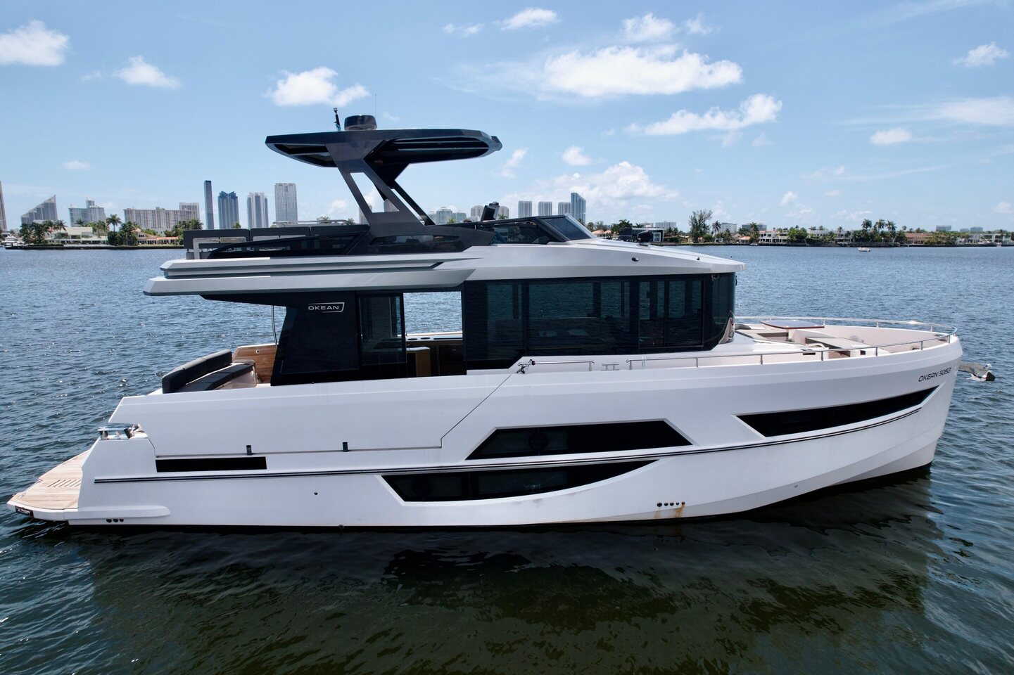 2022 Okean 50 Flybridge photo 1