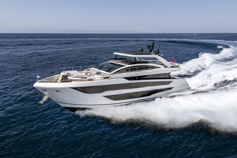 Pearl 82