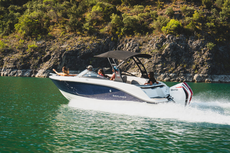 2024 Bayliner V20 photo 1