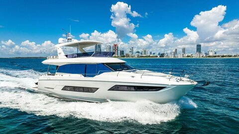 2017 Prestige 680 Flybridge "YACHTOOMA"