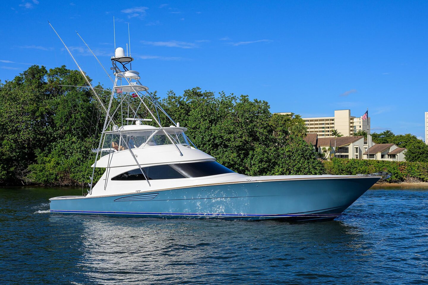 2021 Viking 72' Convertible "Tami Ann" photo 1