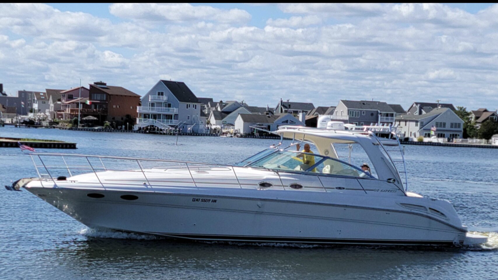 2003 Sea Ray 410 Express photo 1