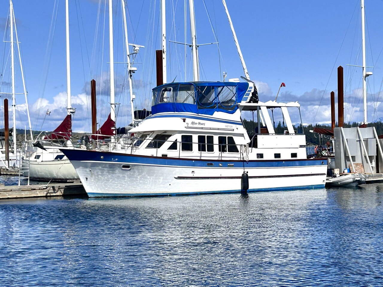 1987 Marine Trader 44 Sunbridge photo 1