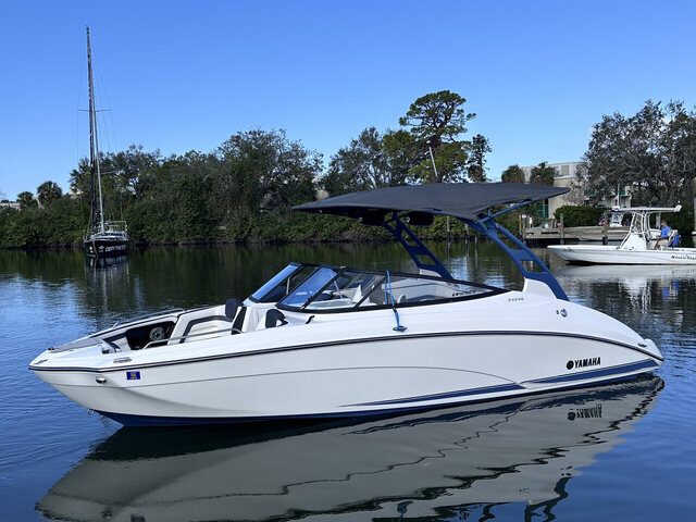 2020 Yamaha 242 SE Jet Boat