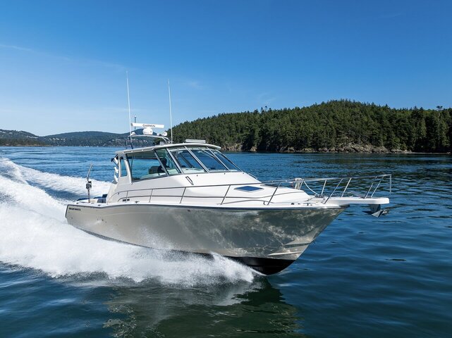 2016 Grady-White Express 370