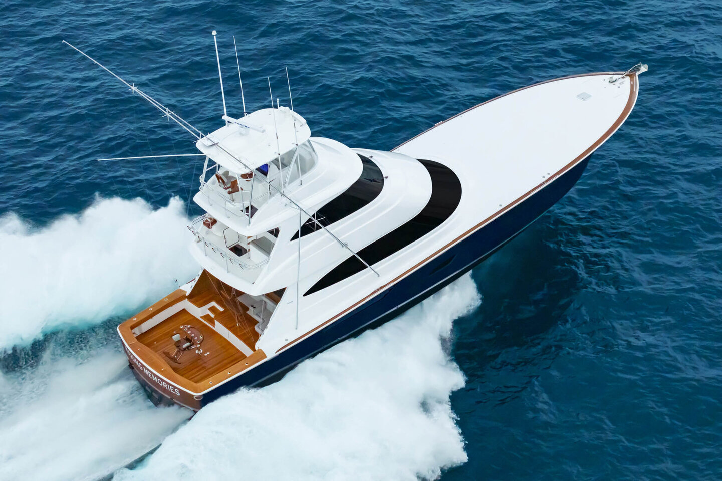 2025 Viking 82 Sky Bridge photo 1