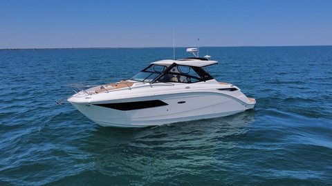 Sea Ray Sundancer 320