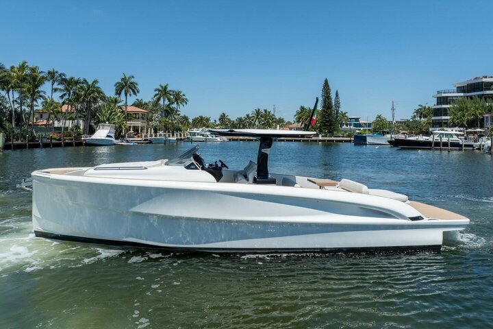 Solaris 40 Open