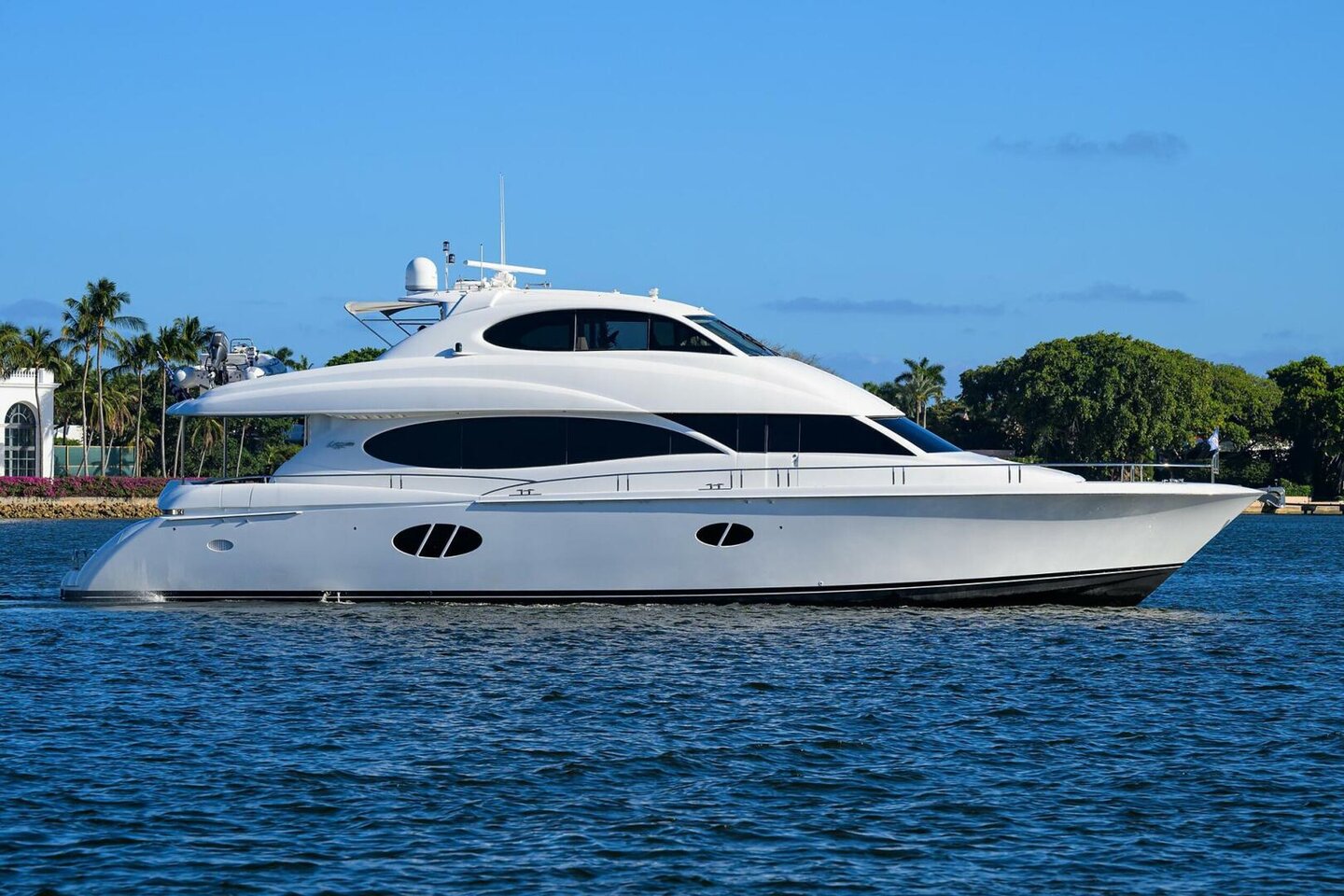 2007 Lazzara Yachts 80' Enclosed Bridge - "Willyn" photo 1