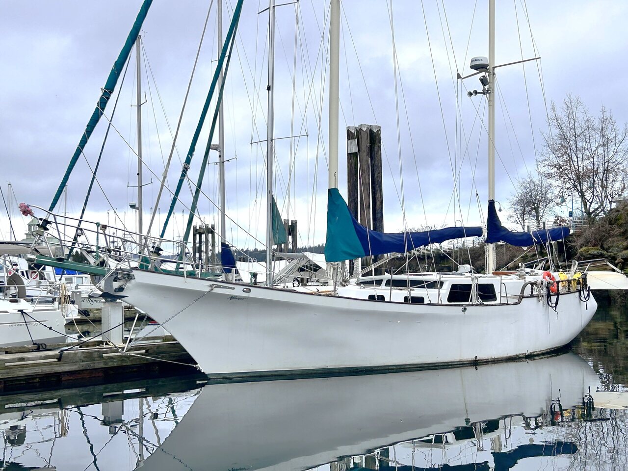 1998 William Garden Center Cockpit Ketch 50 photo 1