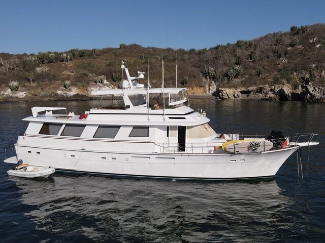 1985 Hatteras 72 Motor Yacht