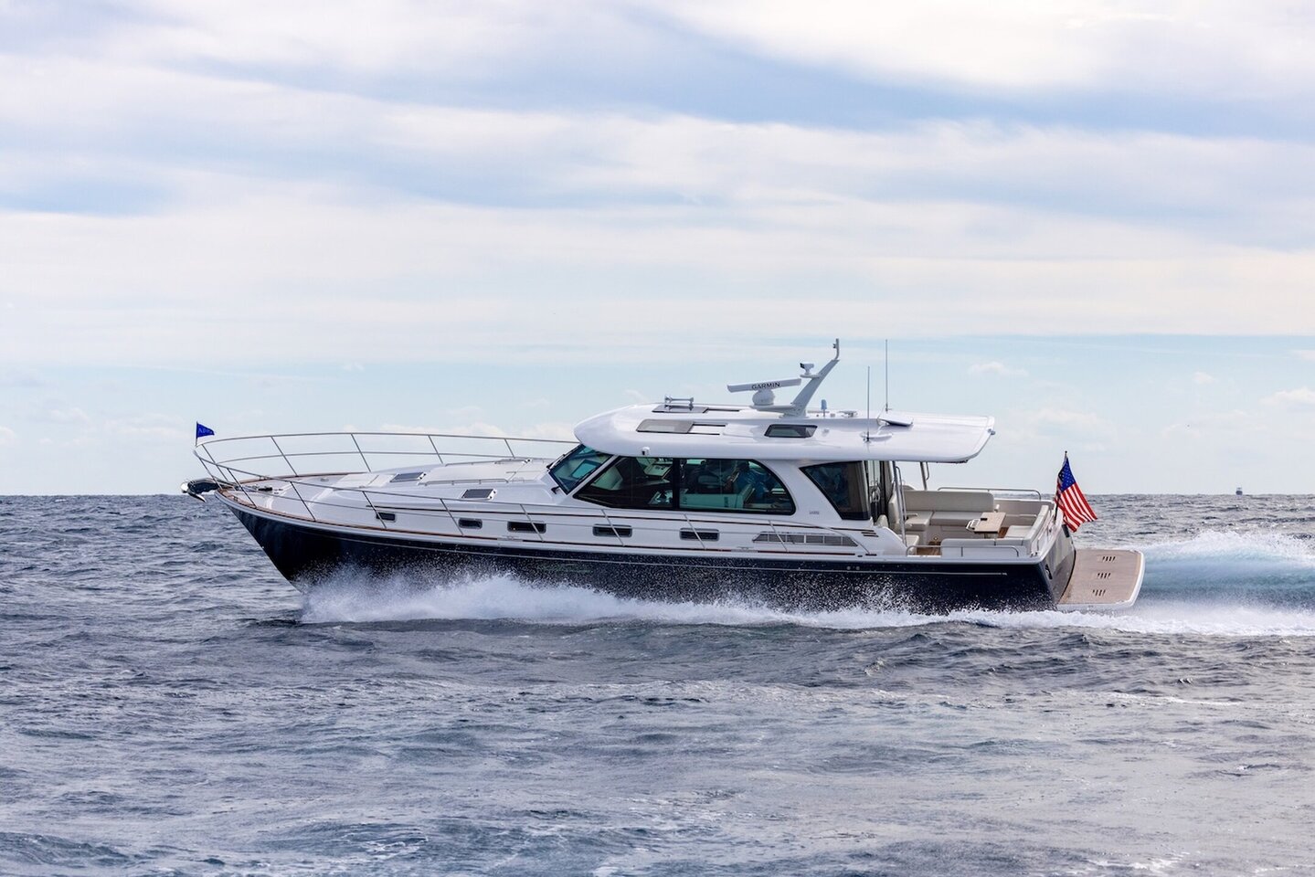Sabre 51 Express Salon photo 1