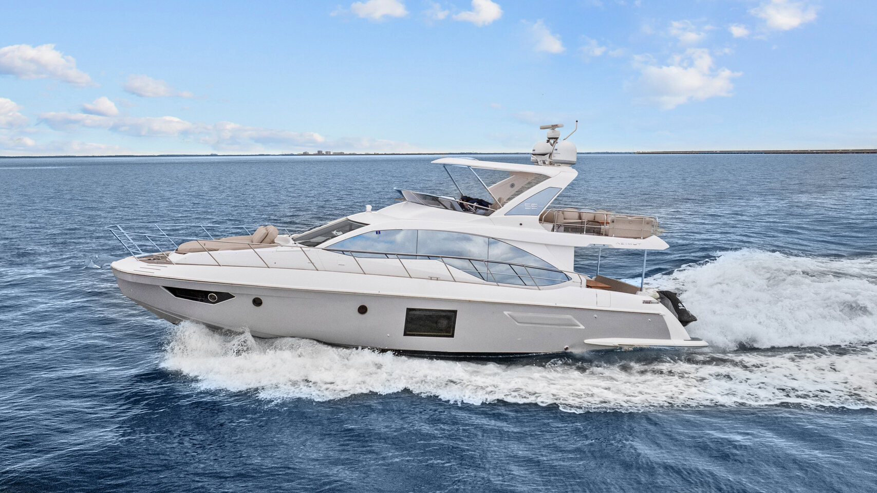 2019 Azimut 55 Fly photo 1