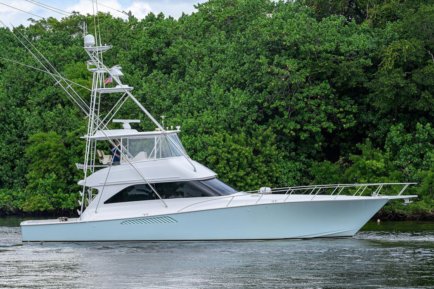 2004 Viking 56' Convertible "Matter Of Time" photo 1
