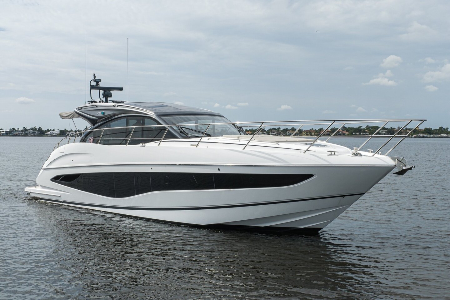 2024 Princess V50 "Crown" photo 15