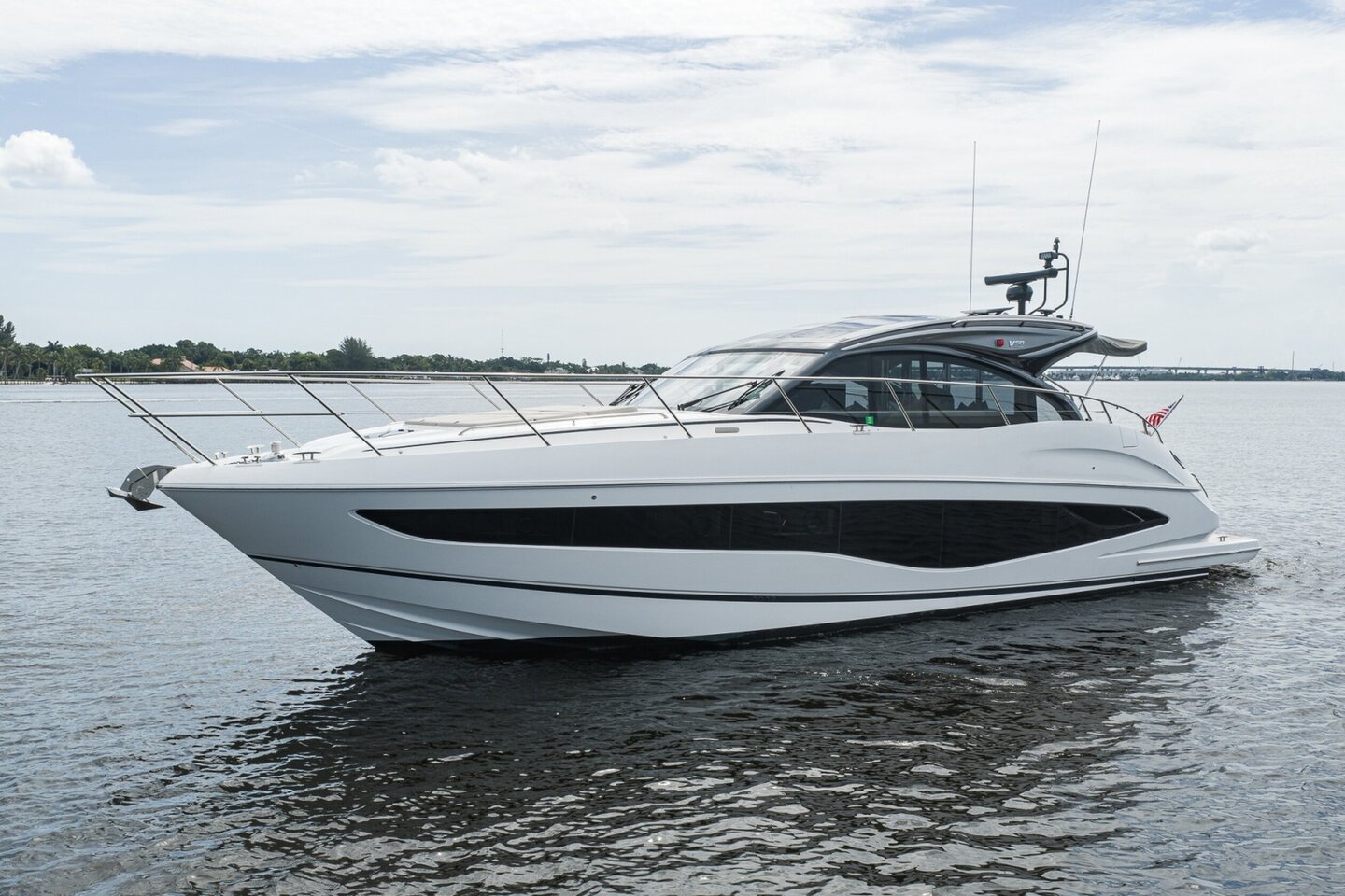 2024 Princess V50 "Crown" photo 22