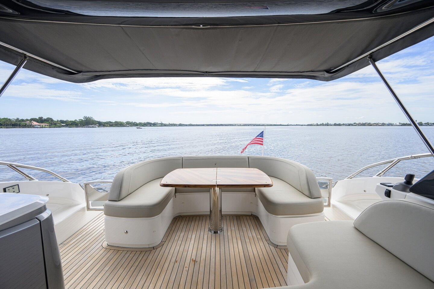 2024 Princess V50 "Crown" photo 23