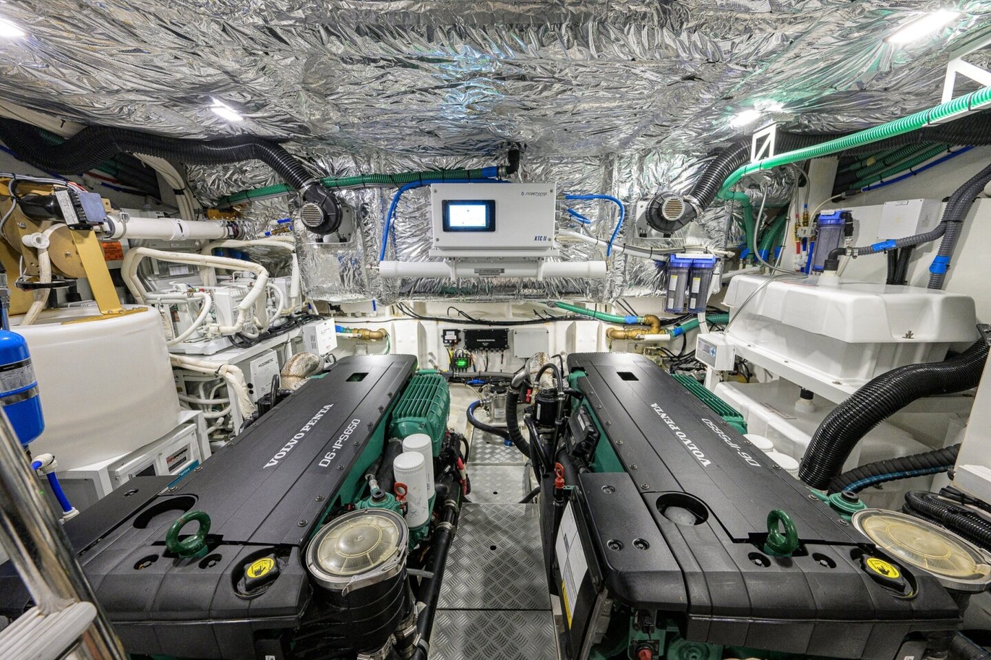 2024 Princess V50 "Crown" photo 30