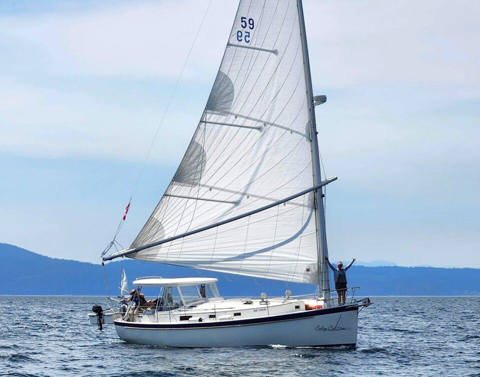 1990 Nonsuch 33 photo 1