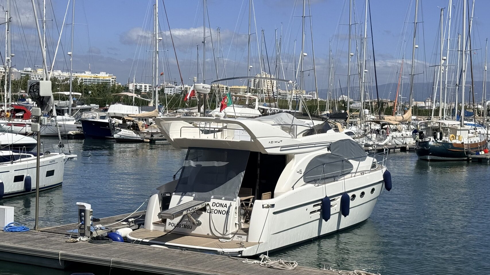 2008 Azimut 46 photo 1